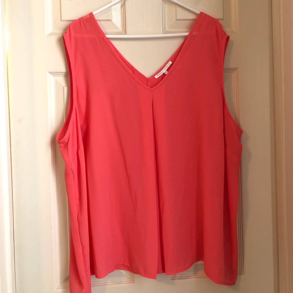 Violet + Claire vneck tank
